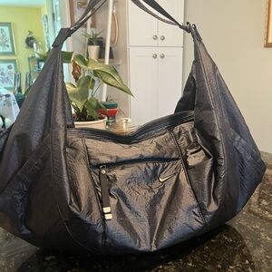 Nike nylon Black Shoulder Bag
NIKE GYM BAG 🔥I feel free MAKEEEE  offers